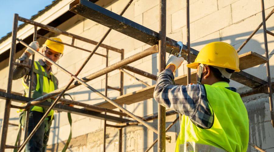 Expert top industrial roofings services in Oneida, IL